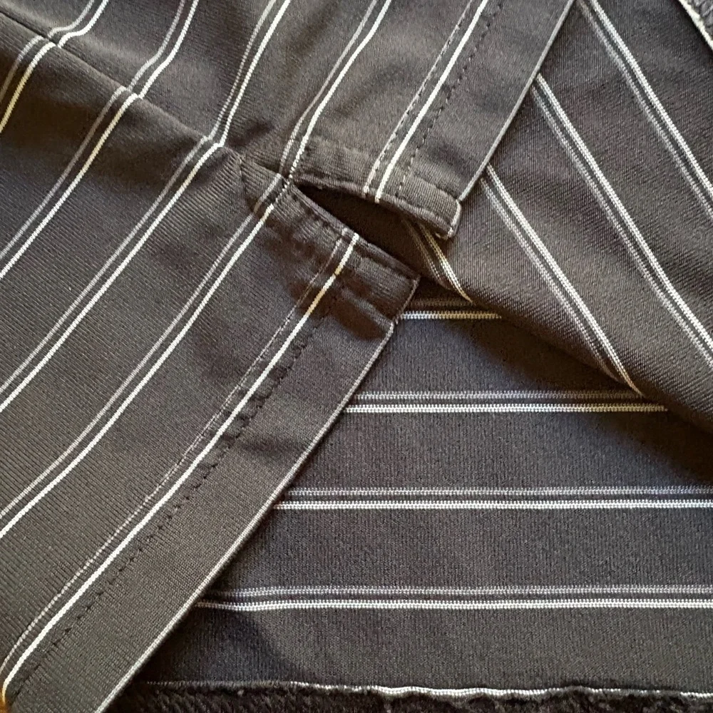 Under Armour Youth Large Black Striped Polo Shirt